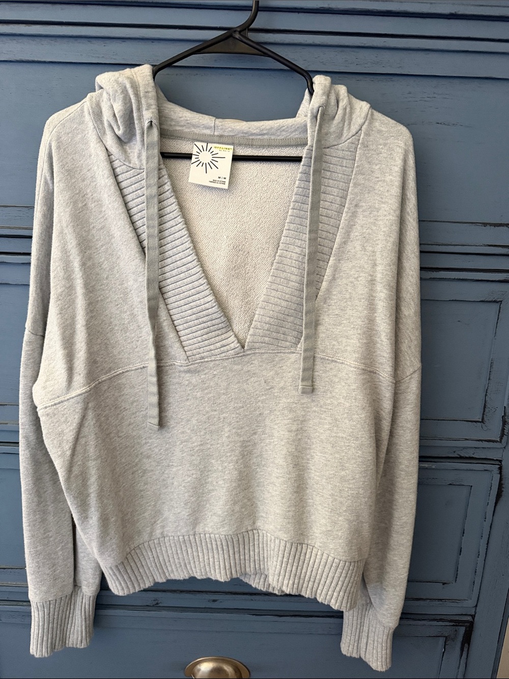 Aerie Offline Deep V Neck Hoodie Medium